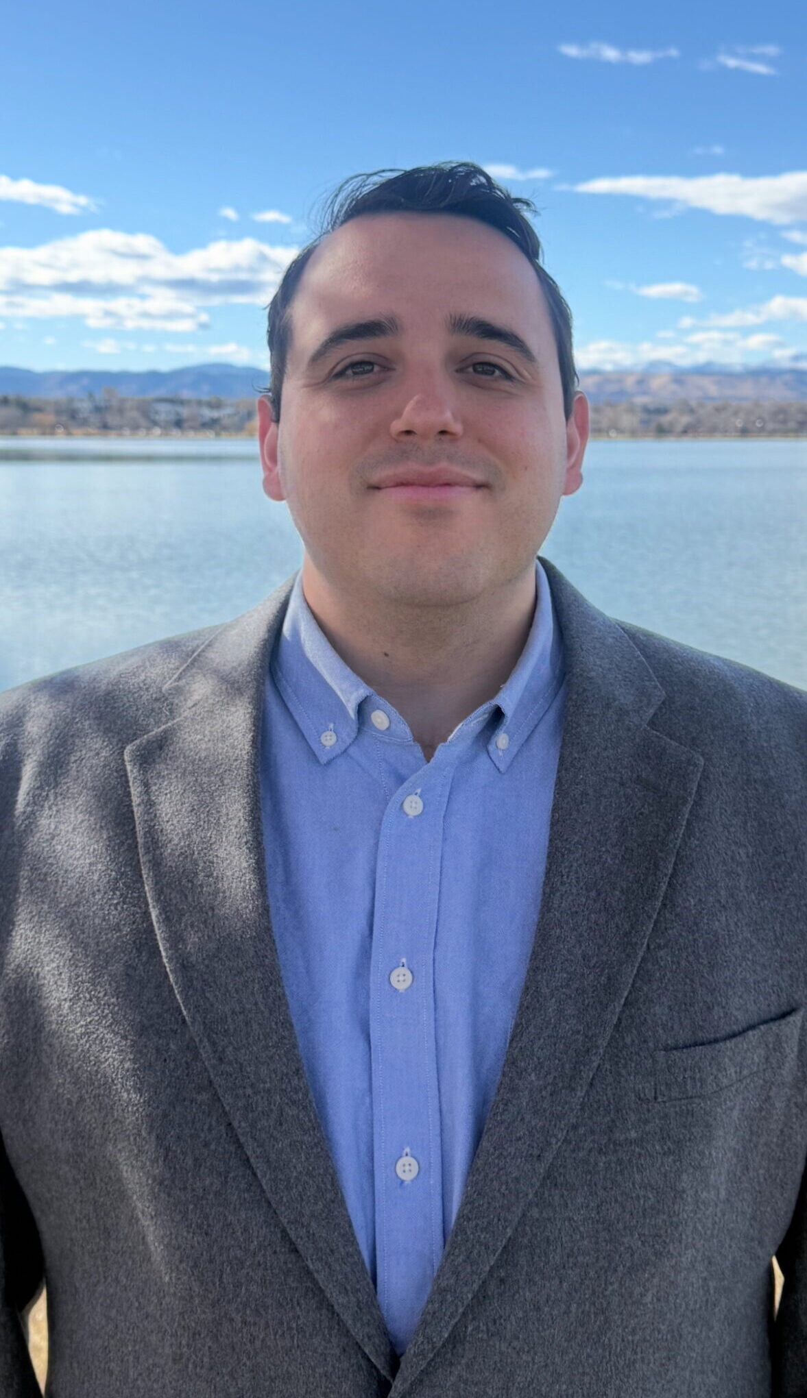Adaxa Home Broker, Bobby McGill
